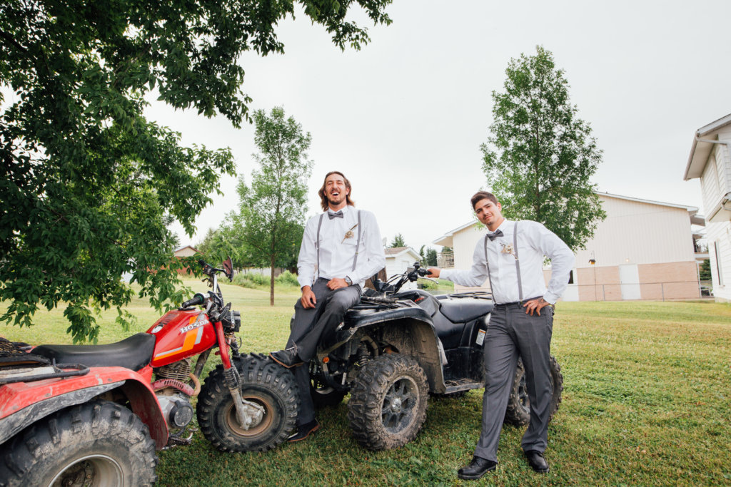 Iroquois Falls, ON • Candid Wedding Photos - 