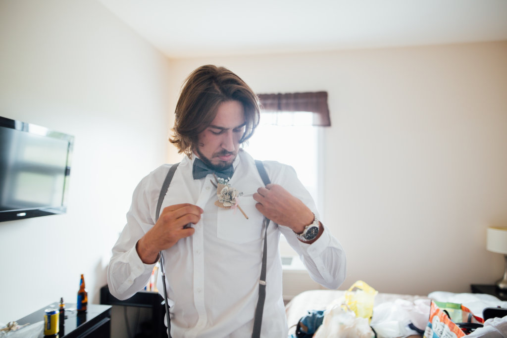 Iroquois Falls, ON • Candid Wedding Photos - 