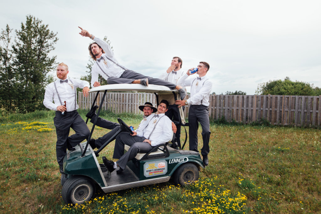 Iroquois Falls, ON • Candid Wedding Photos - 