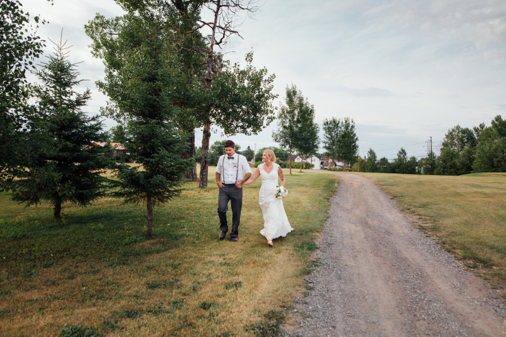 Iroquois Falls, ON • Candid Wedding Photos - 