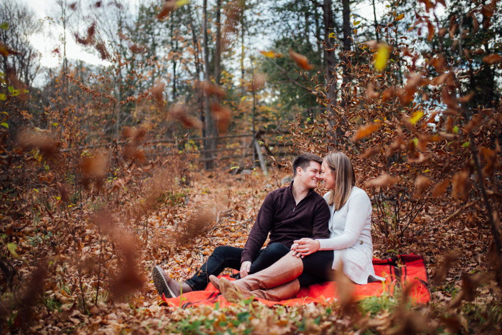 Autumn Engagement Photos in Lanark Highlands • Saidia Photography - 