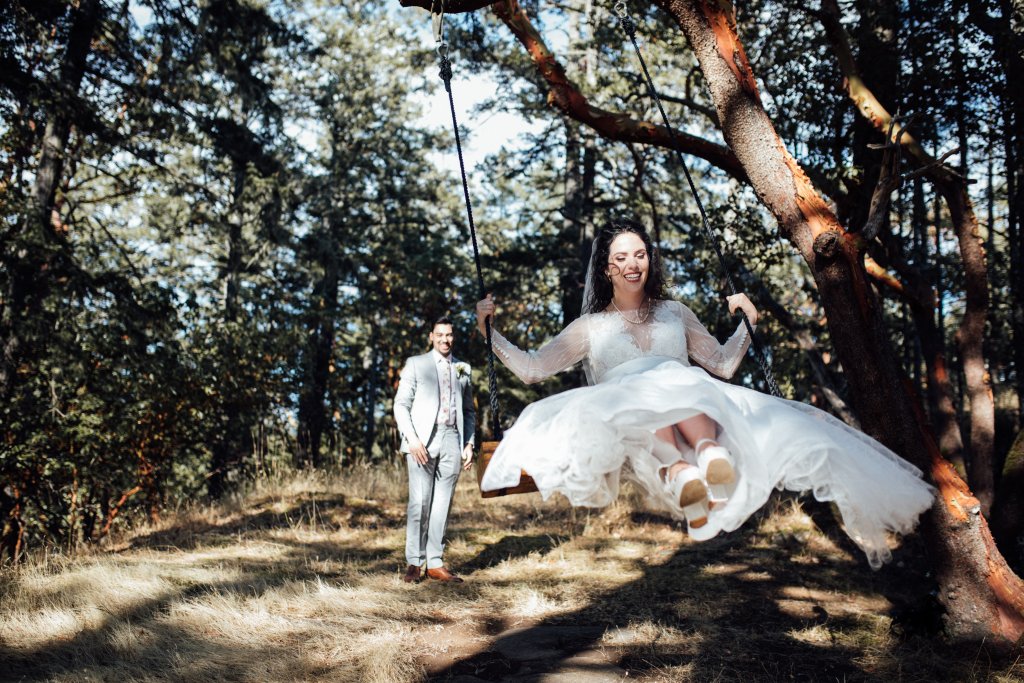 Olympic View Wedding in Langford, BC by Saidia ZA - 