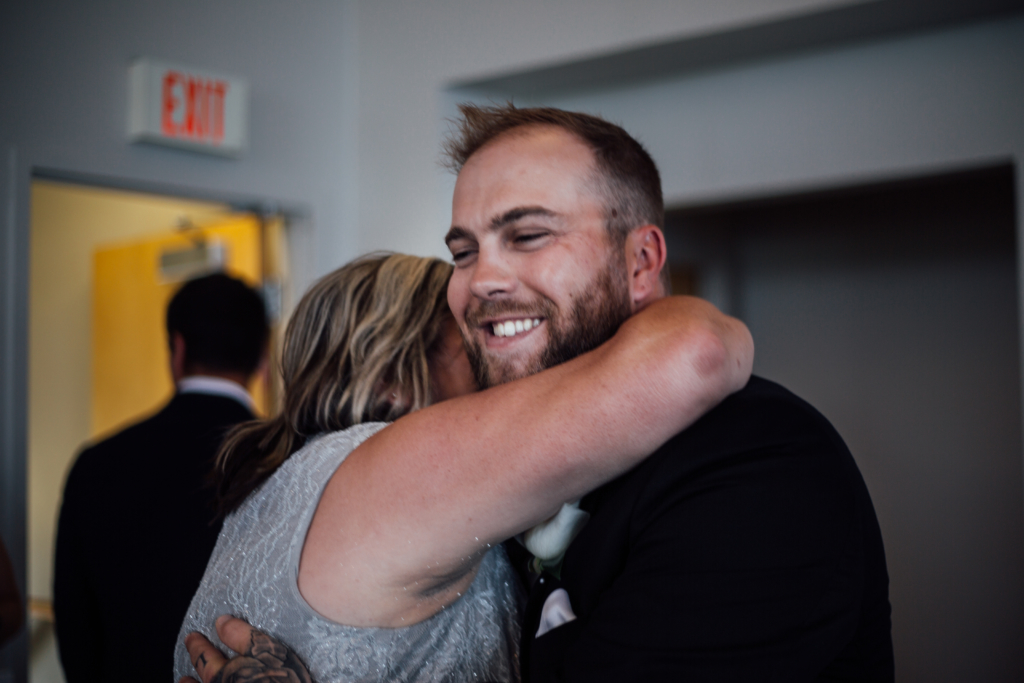 Hamilton, Ontario • A & R Wedding Photos - 