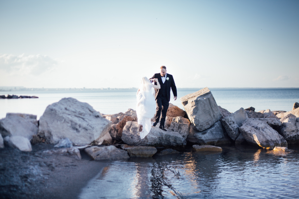 Hamilton, Ontario • A & R Wedding Photos - 