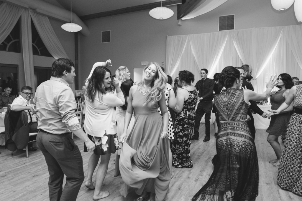 Hamilton, Ontario • A & R Wedding Photos - 