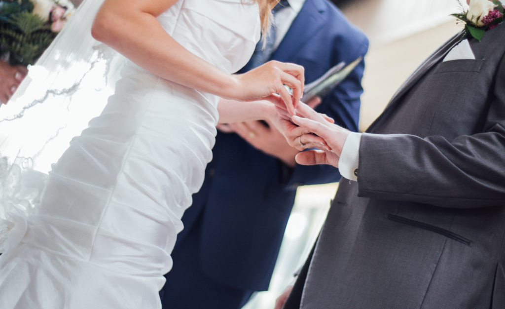 Orangeville, Ontario • M & E Wedding Photos - 