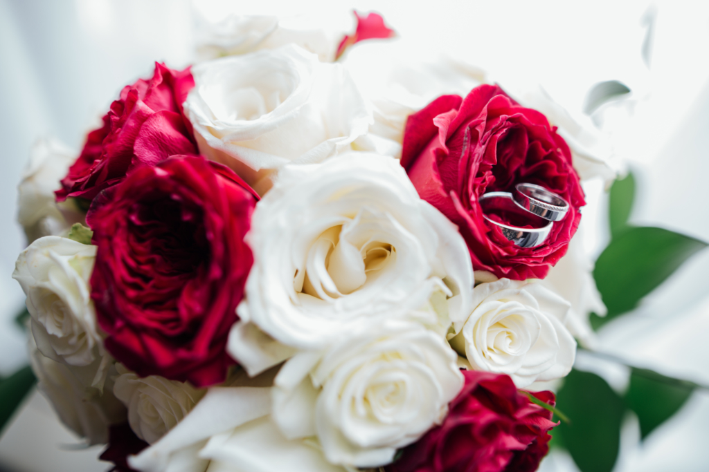 Hamilton, Ontario • A & R Wedding Photos - 