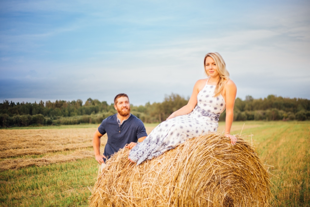 Iroquois Falls, Ontario • M&G Engagement Photos - 