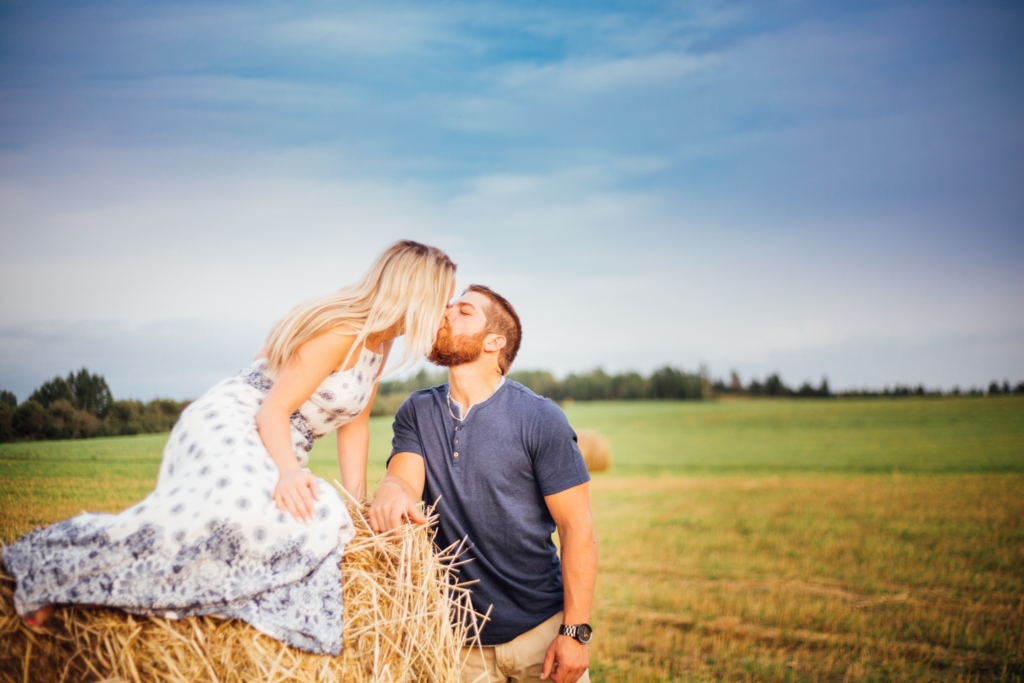 Iroquois Falls, Ontario • M&G Engagement Photos - 