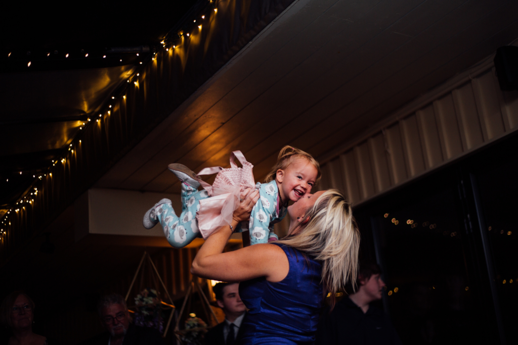 Orangeville, Ontario • M & E Wedding Photos - 