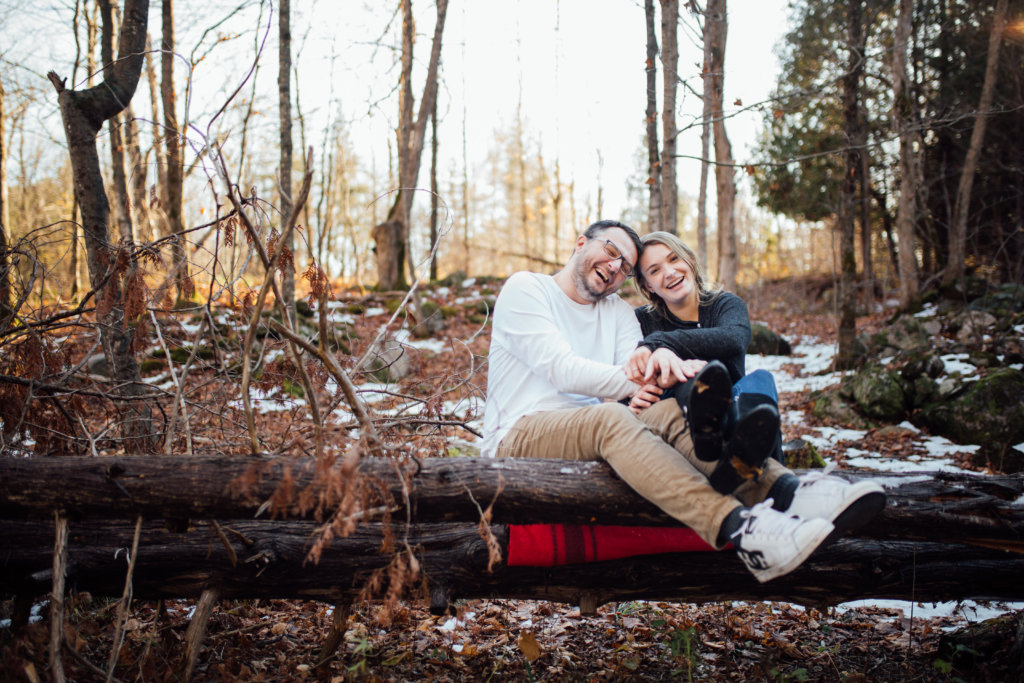 Winter Couple Session in Lanark Highlands • Saidia Photography - 