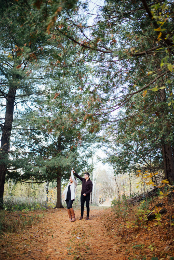 Autumn Engagement Photos in Lanark Highlands • Saidia Photography - 