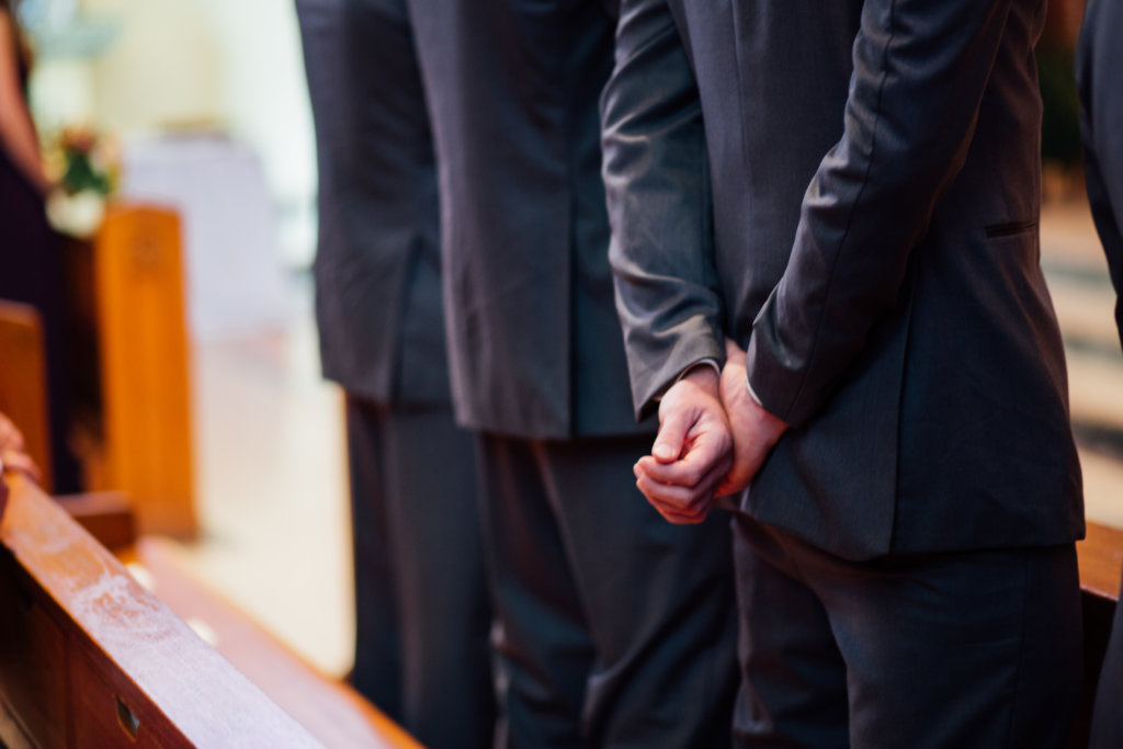 Intimate, Wedding Photos in Windermere Chapel • Saidia Photography - 