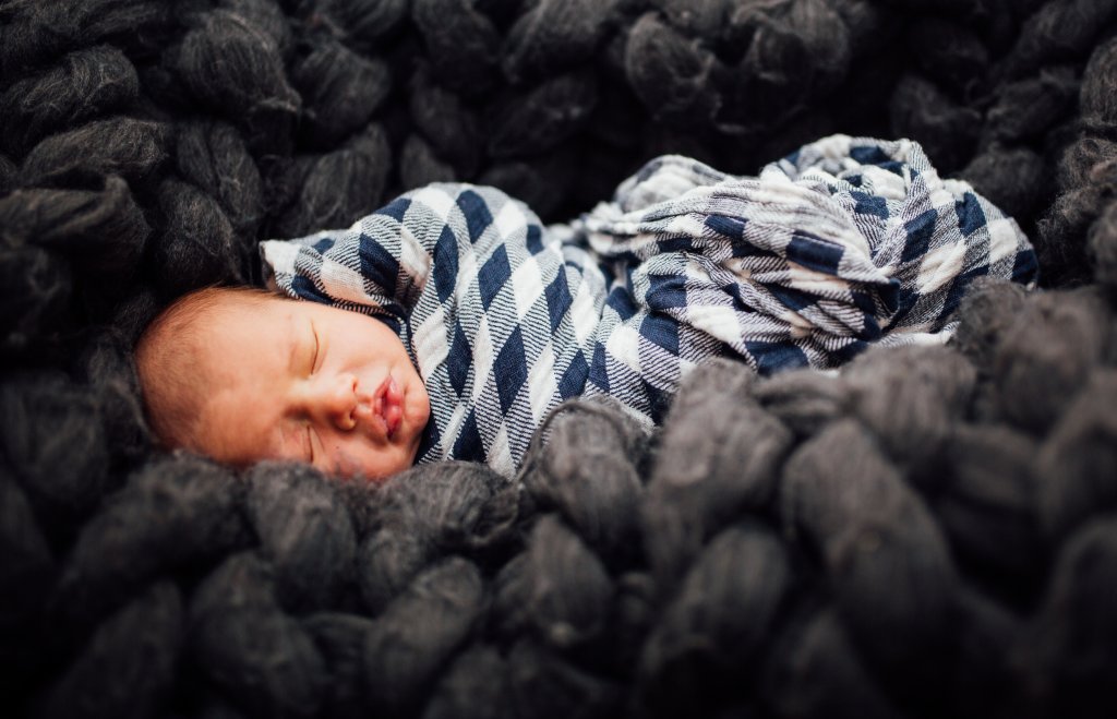 Newborn + Toddler Outdoor Family Session by Saidia Photography (Clayton, ON) - 
