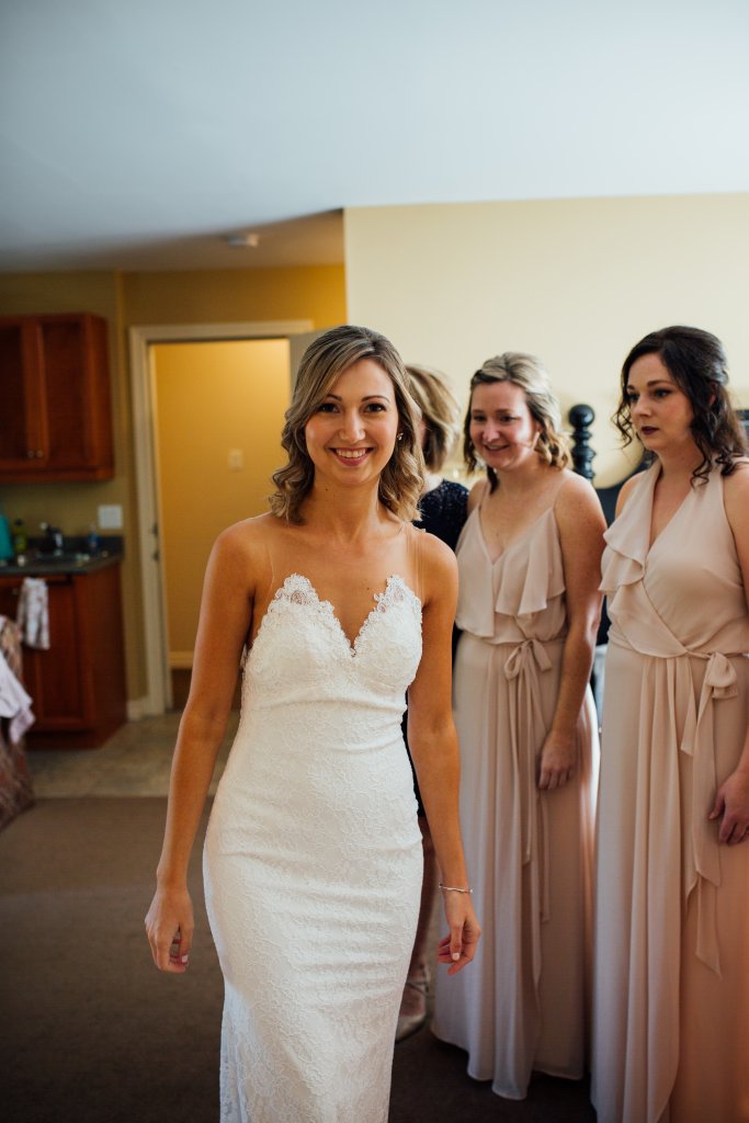 Romantic, Candid, October Wedding Photos at Strathmere, ON by Saidia - 