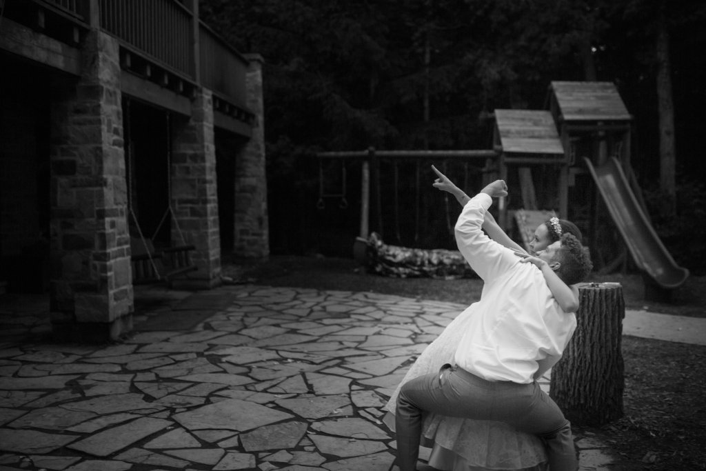 Beachside Wedding Photos on (Serenity Cottage) Lake Huron by Saidia Photography - 