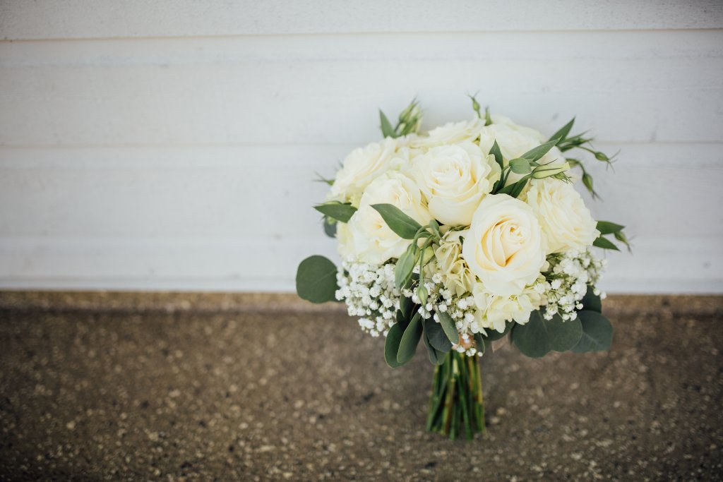 Romantic, Candid, October Wedding Photos at Strathmere, ON by Saidia - 