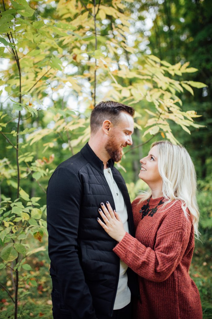 Romantic, Lifestyle Engagement in Lanark Highlands, ON (Saidia Photography) - 