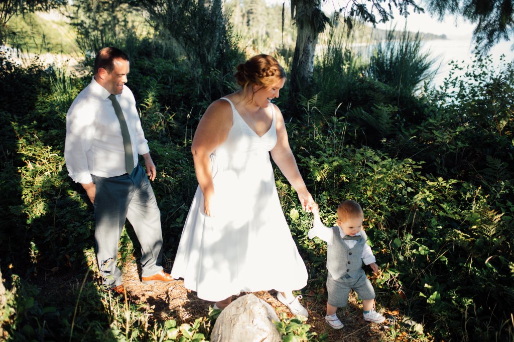 Sea Lion Estate Wedding in Shirley, BC (Vancouver Island) - 