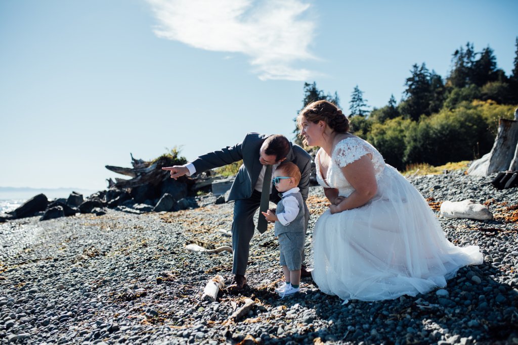 Sea Lion Estate Wedding in Shirley, BC (Vancouver Island) - 