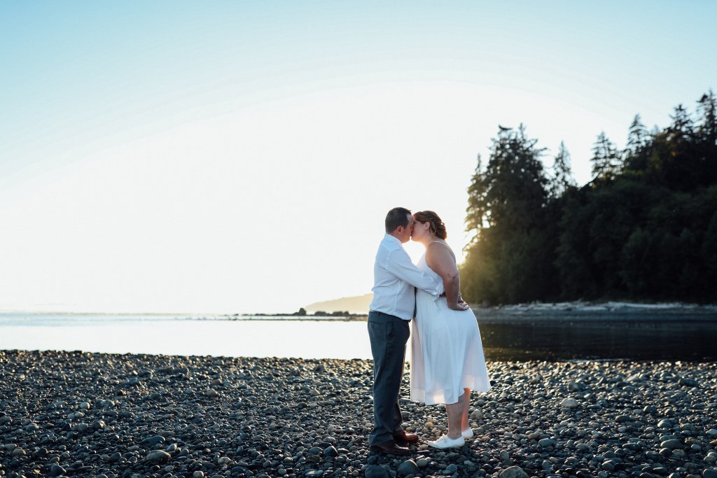 Sea Lion Estate Wedding in Shirley, BC (Vancouver Island) - 