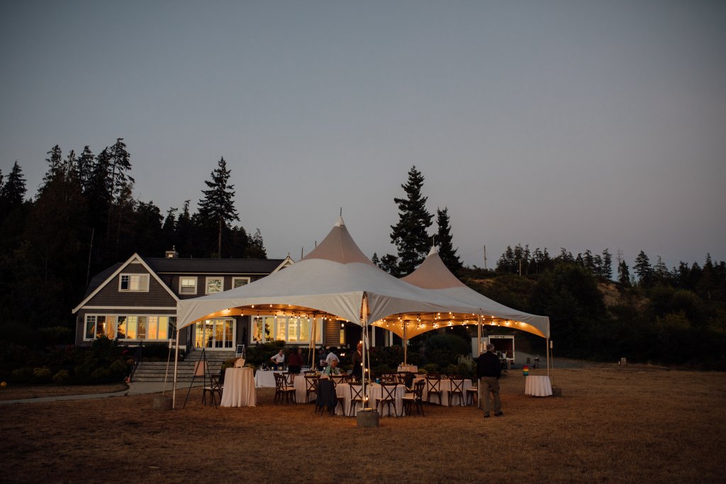 Sea Lion Estate Wedding in Shirley, BC (Vancouver Island) - 