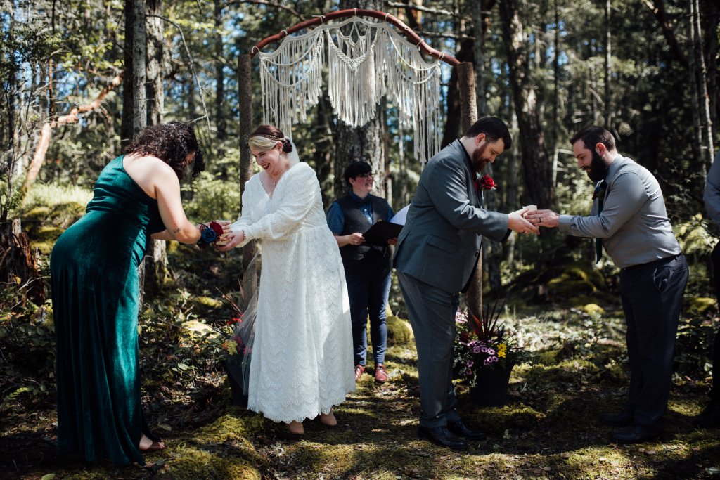 Backyard Wedding in Metchosin BC by Saidia - 