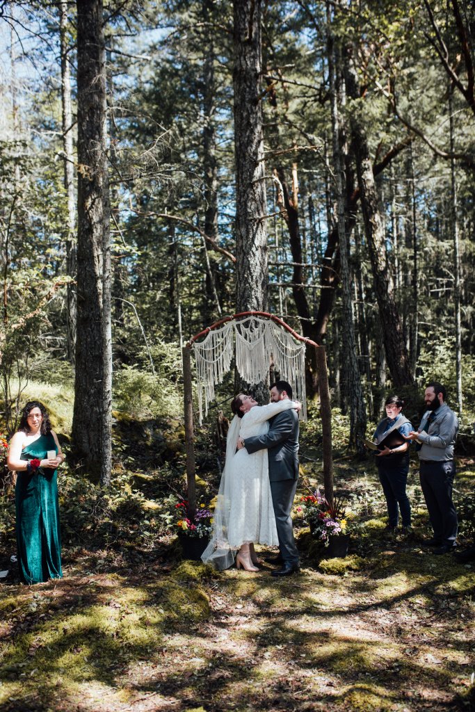 Backyard Wedding in Metchosin BC by Saidia - 