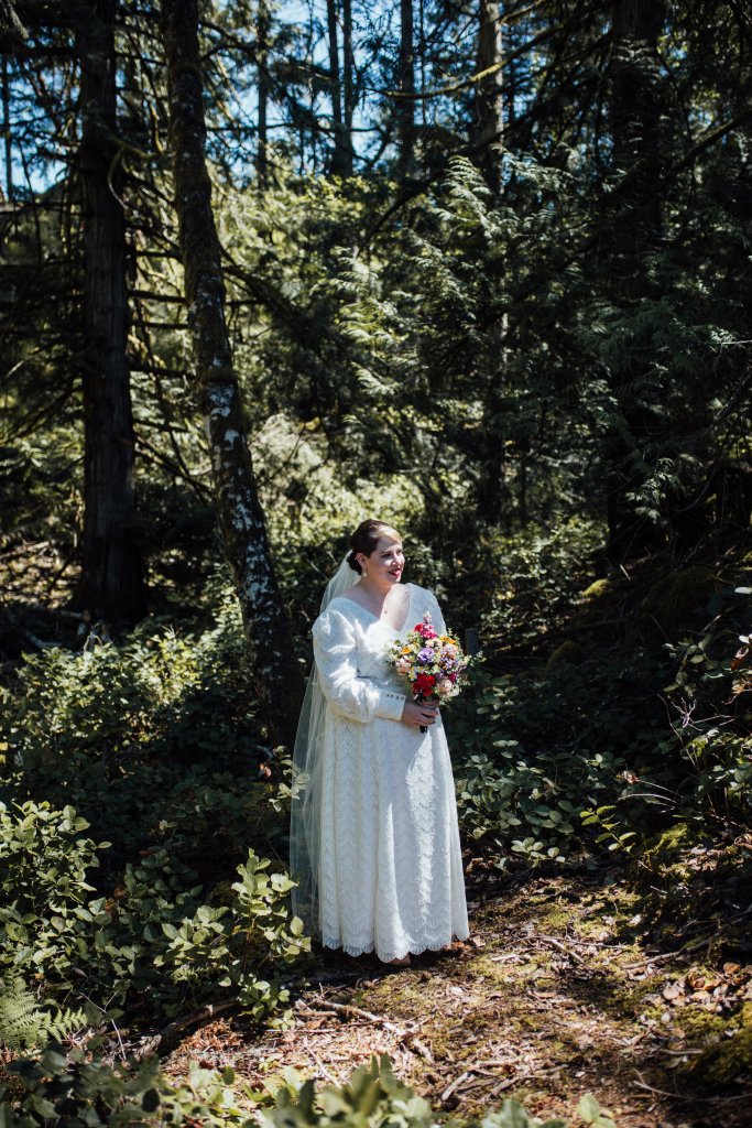 Backyard Wedding in Metchosin BC by Saidia - 